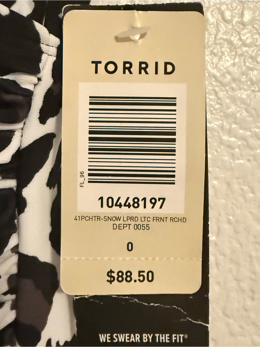 Torrid Womens Size 0 Large White & Black Leopard Print One Piece Swimsuit NWT - Picture 7 of 11